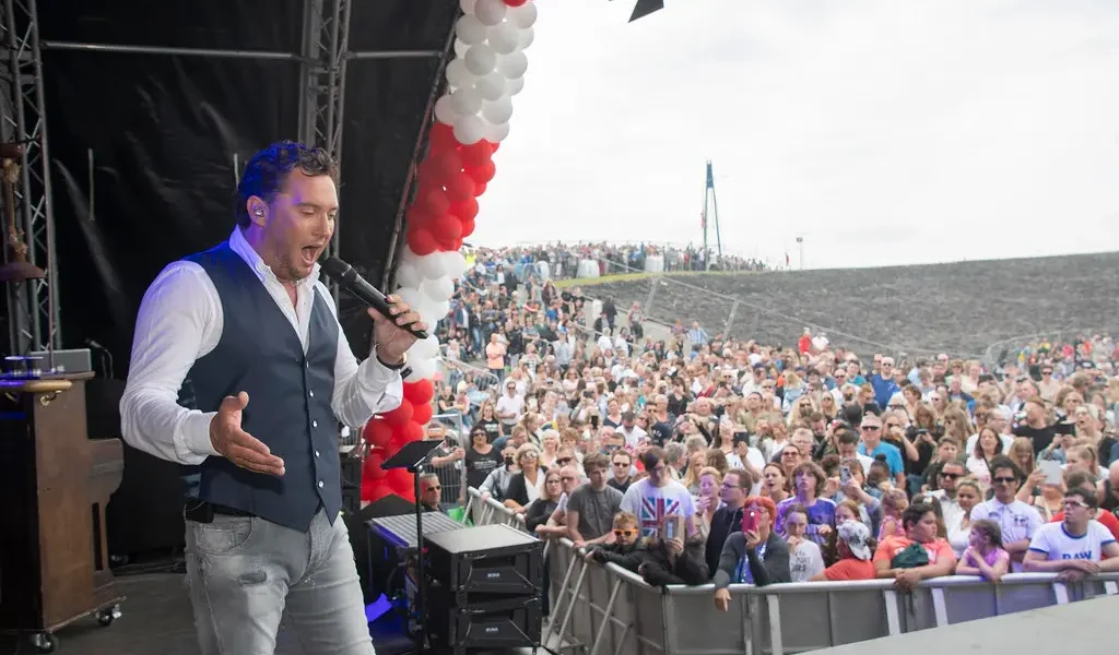Pinksterfeesten Delfzijl 2019 foto's - 10.jpg
